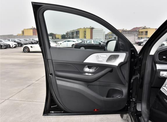 奔驰GLE轿跑 2022款 GLE 350 4MATIC 轿跑SUV 时尚型 车厢座椅   前门板