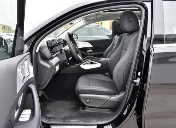 奔驰GLE轿跑 2022款 改款 GLE 350 4MATIC 轿跑SUV 时尚型 车厢座椅   前排空间