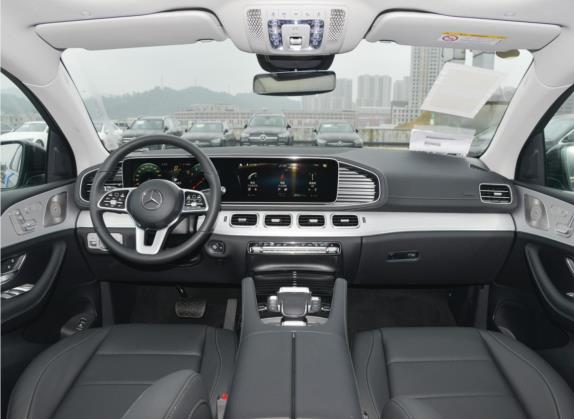 奔驰GLE轿跑 2022款 改款 GLE 350 4MATIC 轿跑SUV 豪华型 中控类   中控全图