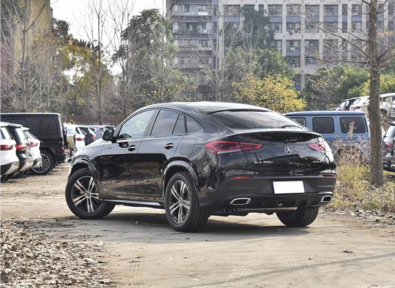 奔驰GLE轿跑新能源 2022款 GLE 350 e 4MATIC 轿跑SUV 外观   斜后