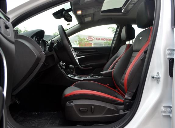 君威 2011款 GS 2.0T 超级运动版 车厢座椅   前排空间