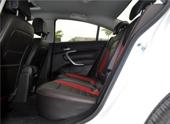 君威 2011款 GS 2.0T 超级运动版 车厢座椅   后排空间