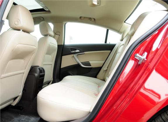 君威 2012款 2.0L 舒适版 车厢座椅   后排空间
