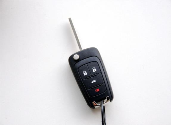 君威 2012款 2.4L SIDI精英版 其他细节类   钥匙