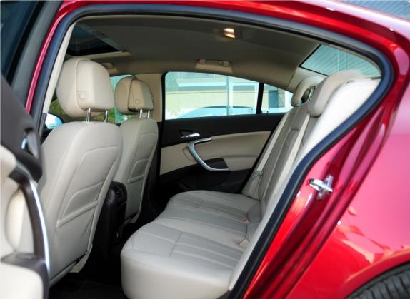 君威 2014款 2.4L SIDI豪华时尚型 车厢座椅   后排空间