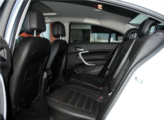 君威 2014款 1.6T 时尚技术型 车厢座椅   后排空间