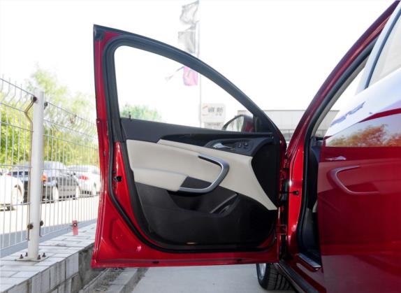 君威 2014款 2.0L 精英时尚型 车厢座椅   前门板