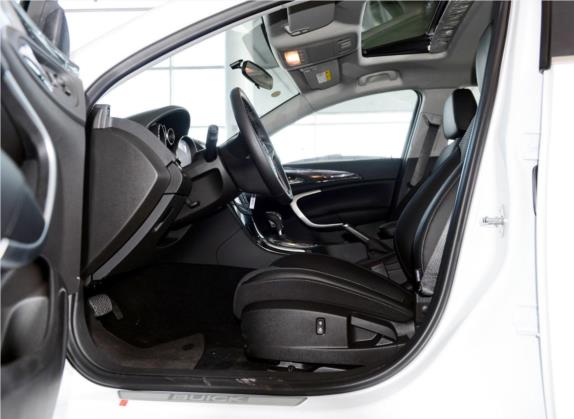 君威 2015款 1.6T 领先技术型 车厢座椅   前排空间