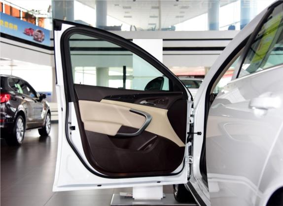 君威 2015款 2.0L 领先时尚型 车厢座椅   前门板