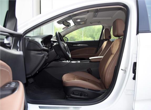 君威 2017款 28T 尊贵型 车厢座椅   前排空间