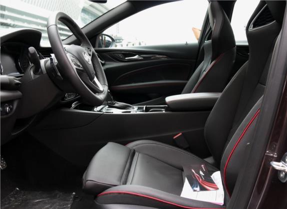 君威 2017款 GS 28T 尊贵型 车厢座椅   前排空间