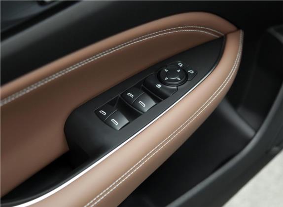 君威 2017款 20T 豪华型 车厢座椅   门窗控制