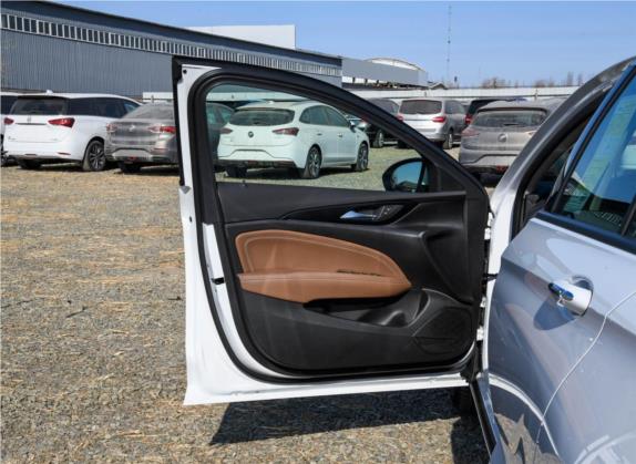 君威 2019款 20T 尊贵型 国V 车厢座椅   前门板