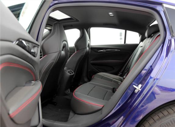 君威 2019款 GS 28T 豪华型 国V 车厢座椅   后排空间