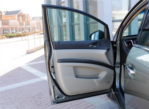 别克GL8 2011款 3.0L XT豪华商务旗舰版 车厢座椅   前门板