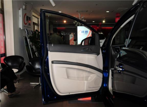 别克GL8 2013款 2.4L LT豪华商务行政版 车厢座椅   前门板