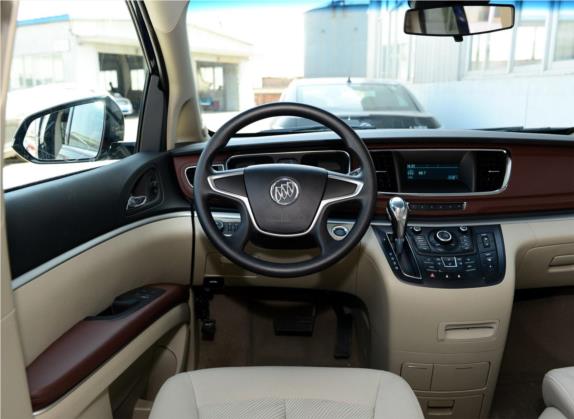 别克GL8 2014款 2.4L CT豪华商务舒适版 中控类   驾驶位