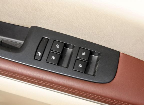 别克GL8 2014款 2.4L LT豪华商务行政版 车厢座椅   门窗控制