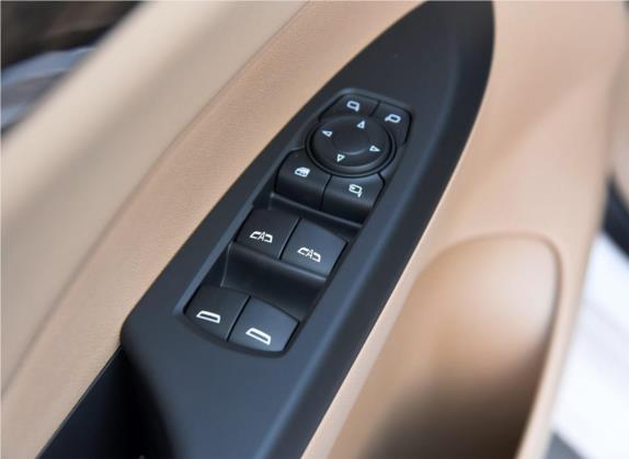 别克GL8 2017款 ES 28T 尊享型 国V 车厢座椅   门窗控制