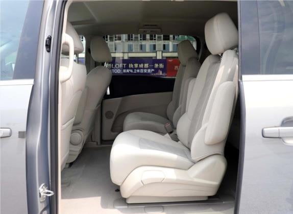 别克GL8 2018款 28T 舒适型 国VI 车厢座椅   后排空间