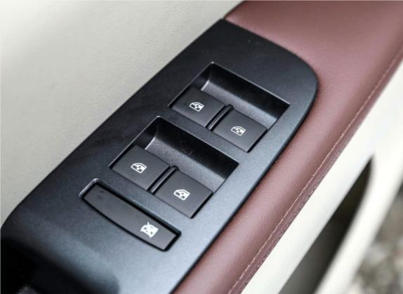 别克GL8 2018款 28T 舒适型 国VI 车厢座椅   门窗控制