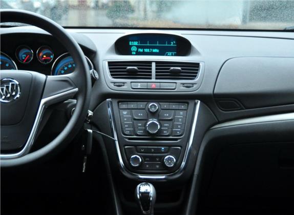 昂科拉 2013款 1.4T 手动两驱进取型 中控类   中控台