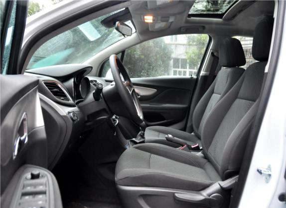 昂科拉 2013款 1.4T 手动两驱进取型 车厢座椅   前排空间