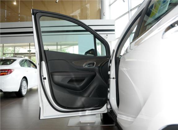 昂科拉 2014款 1.4T 手动两驱都市运动型 车厢座椅   前门板