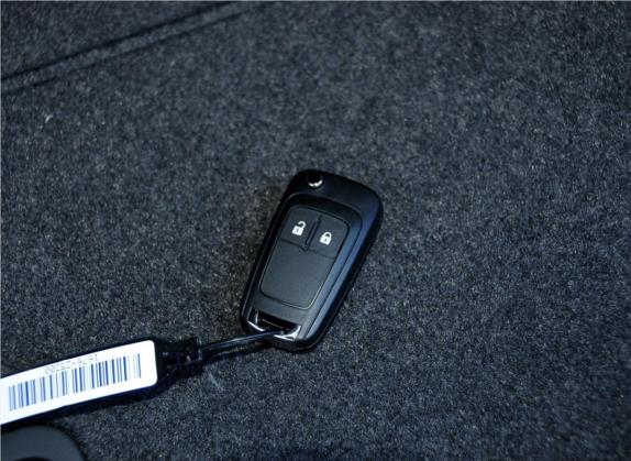 昂科拉 2014款 1.4T 手动两驱都市进取型 其他细节类   钥匙
