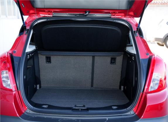 昂科拉 2014款 1.4T 手动两驱都市进取型 车厢座椅   后备厢