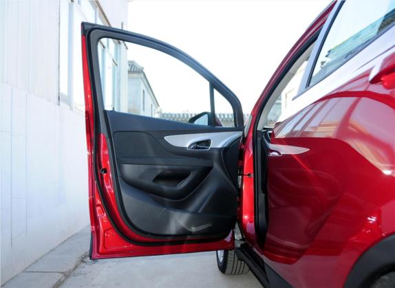 昂科拉 2014款 1.4T 手动两驱都市进取型 车厢座椅   前门板