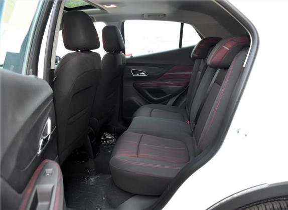 昂科拉 2015款 1.4T 手动两驱都市进取型 车厢座椅   后排空间