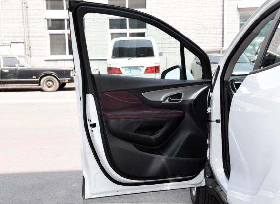 昂科拉 2015款 1.4T 手动两驱都市进取型 车厢座椅   前门板