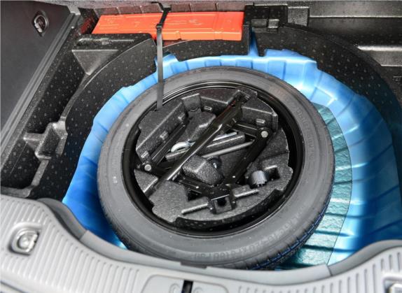 昂科拉 2015款 1.4T 自动两驱都市领先型 其他细节类   备胎