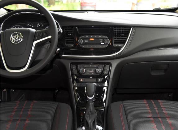 昂科拉 2016款 18T 自动两驱都市领先型 中控类   中控台