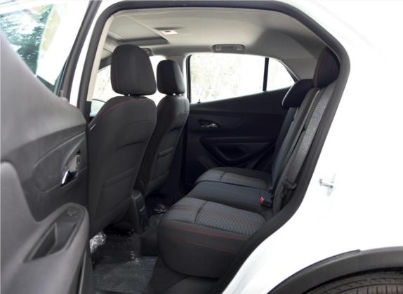 昂科拉 2016款 18T 自动两驱都市领先型 车厢座椅   后排空间