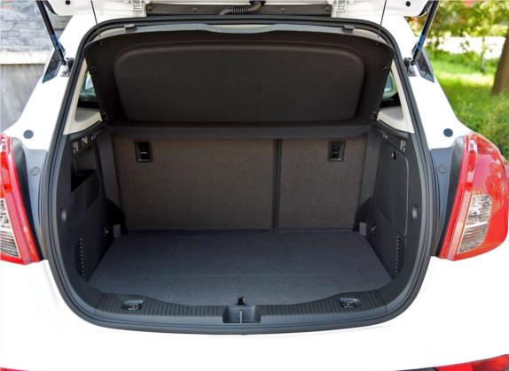 昂科拉 2016款 18T 自动两驱都市时尚型 车厢座椅   后备厢