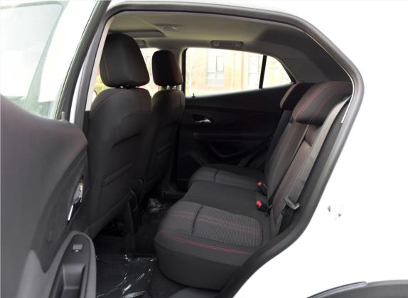 昂科拉 2017款 18T 自动两驱都市领先型 车厢座椅   后排空间