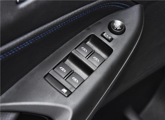 昂科拉 2020款 15T 自动进取型 车厢座椅   门窗控制