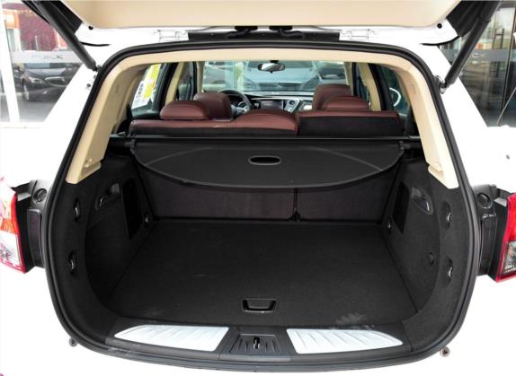 昂科威 2016款 20T 四驱豪华型 车厢座椅   后备厢