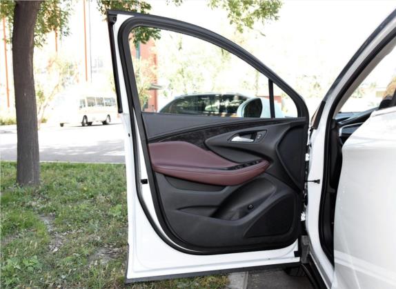 昂科威 2016款 28T 四驱精英型 车厢座椅   前门板
