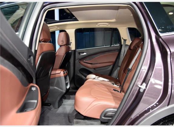 昂科威 2017款 28T 四驱豪华型 车厢座椅   后排空间