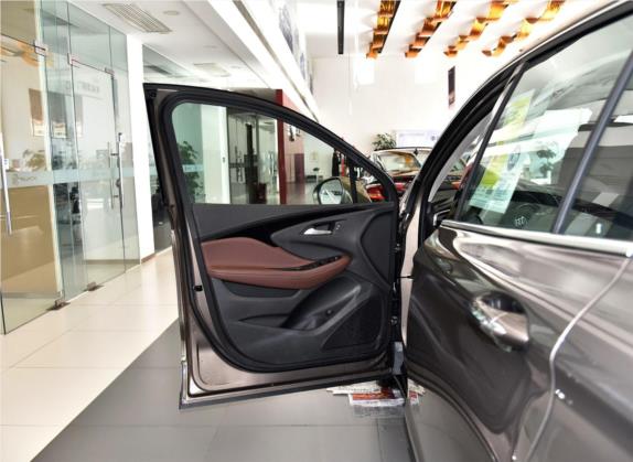 昂科威 2018款 28T 四驱精英型 车厢座椅   前门板
