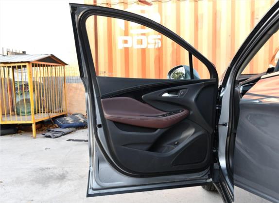 昂科威 2018款 28T 四驱豪华型 车厢座椅   前门板