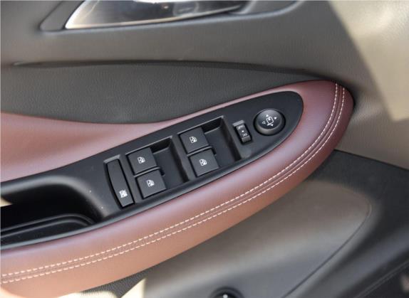 昂科威 2019款 20T 两驱豪华型 国V 车厢座椅   门窗控制