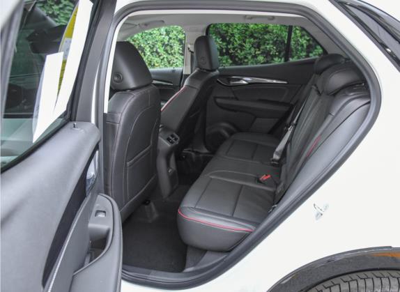 昂科威 2022款 昂科威S GS 两驱智慧运动型 车厢座椅   后排空间