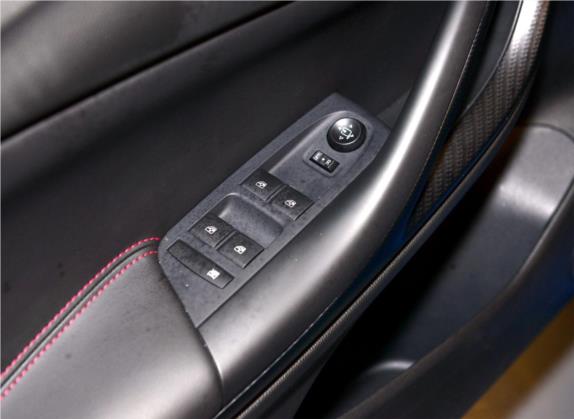 威朗 2016款 两厢GS 20T 双离合纵情运动型 车厢座椅   门窗控制