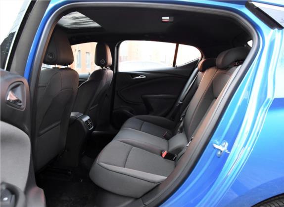 威朗 2016款 两厢GS 20T 双离合豪情运动型 车厢座椅   后排空间