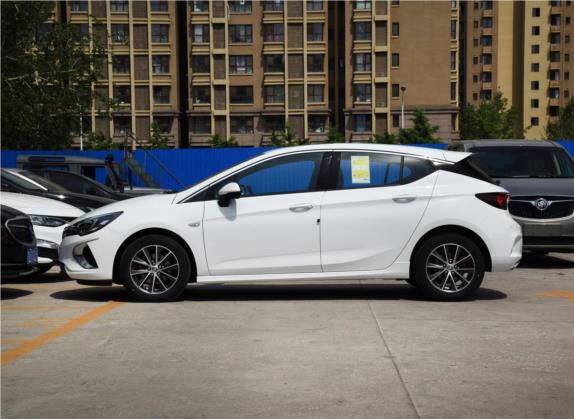 威朗 2019款 两厢GS 20T 双离合进取型 外观   正侧