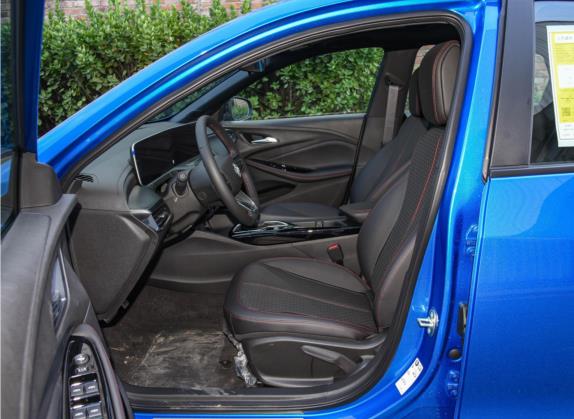 威朗 2022款 Pro GS 追风版 车厢座椅   前排空间